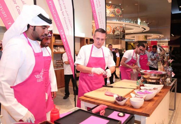 PHOTOS: Pink shawarmas raise funds for charity-3